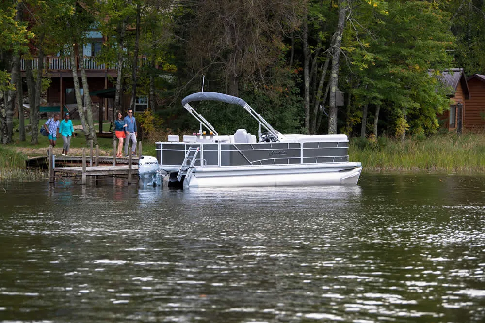 Honda Motors BF50 on the water